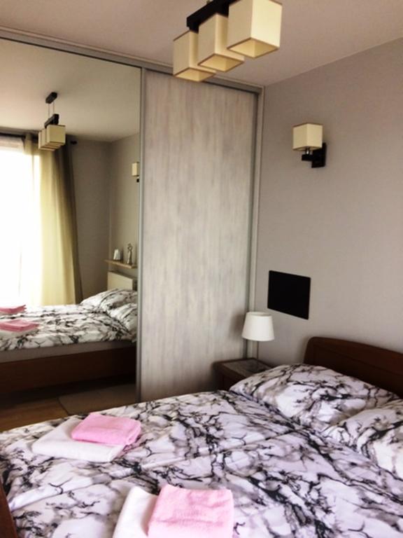Apartament "Cleopatra 3" Z Miejscem Parkingowym, Faktury Vat Apartamento Kielce Exterior foto