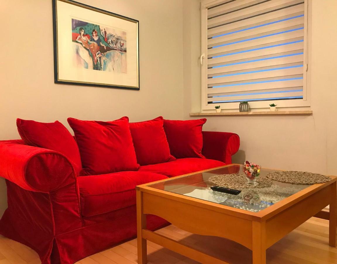 Apartament "Cleopatra 3" Z Miejscem Parkingowym, Faktury Vat Apartamento Kielce Exterior foto
