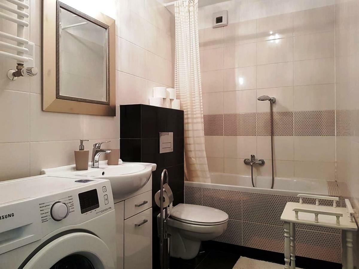 Apartament "Cleopatra 3" Z Miejscem Parkingowym, Faktury Vat Apartamento Kielce Exterior foto
